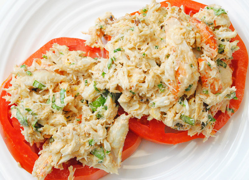 Shrimp lump crabmeat salad